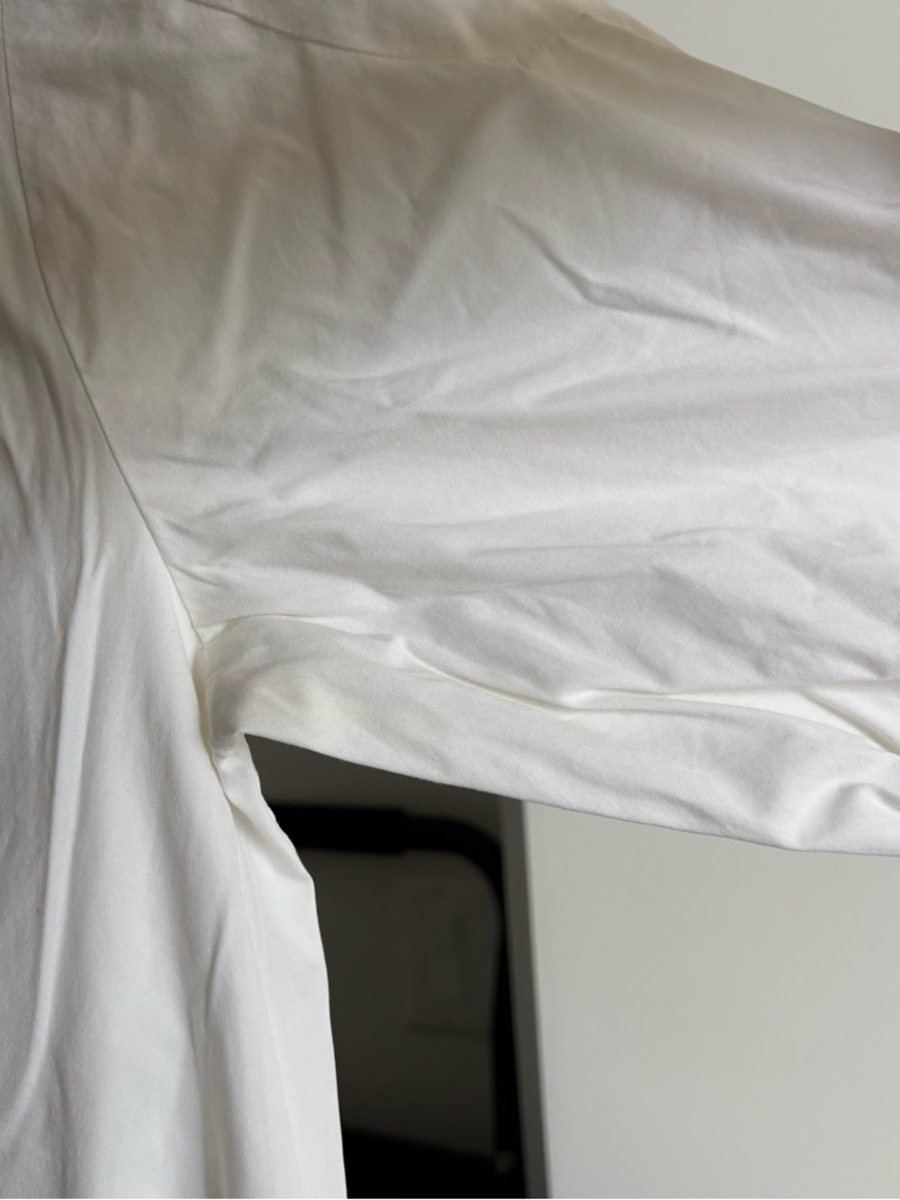 Theory White puff sleeve Button down Shirt - Picture 3 of 5